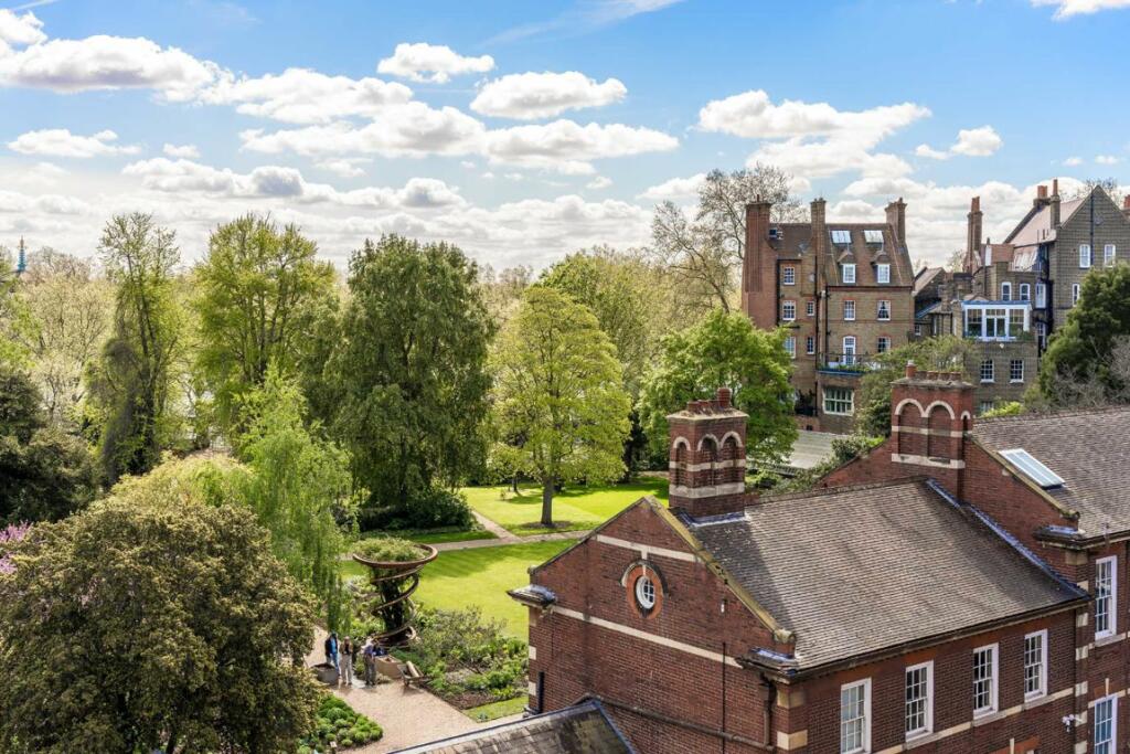 House in London, Chelsea - More