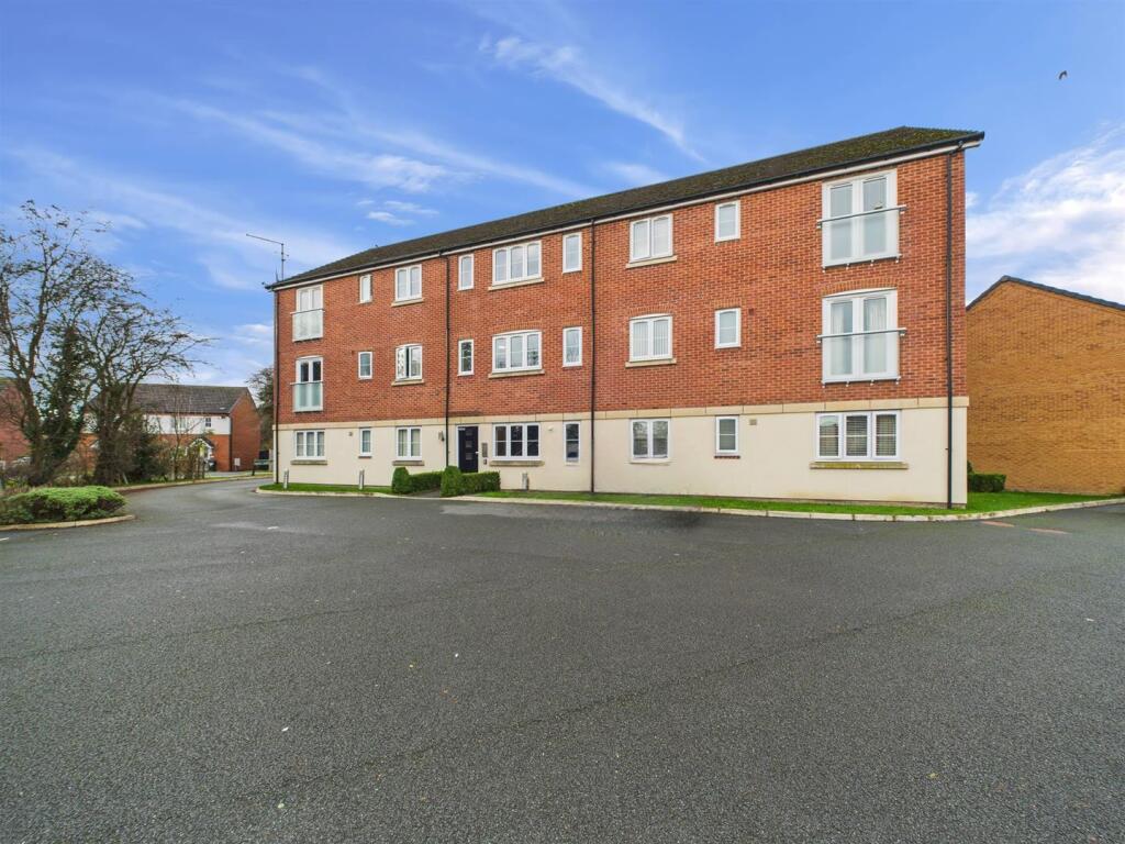 Main image of property: 30 Henry Robertson Drive, Gobowen, Oswestry