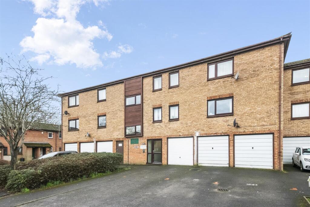Main image of property: Robins Close, Uxbridge