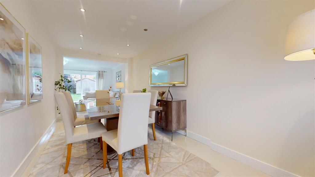 House in Milton Keynes, Middleton / Milton Keynes Village, Broughton and Milton Keynes - View 5