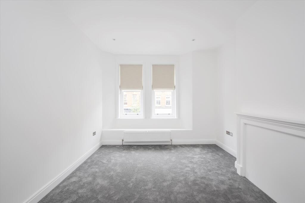 Main image of property: St John's Wood High Street, London NW8