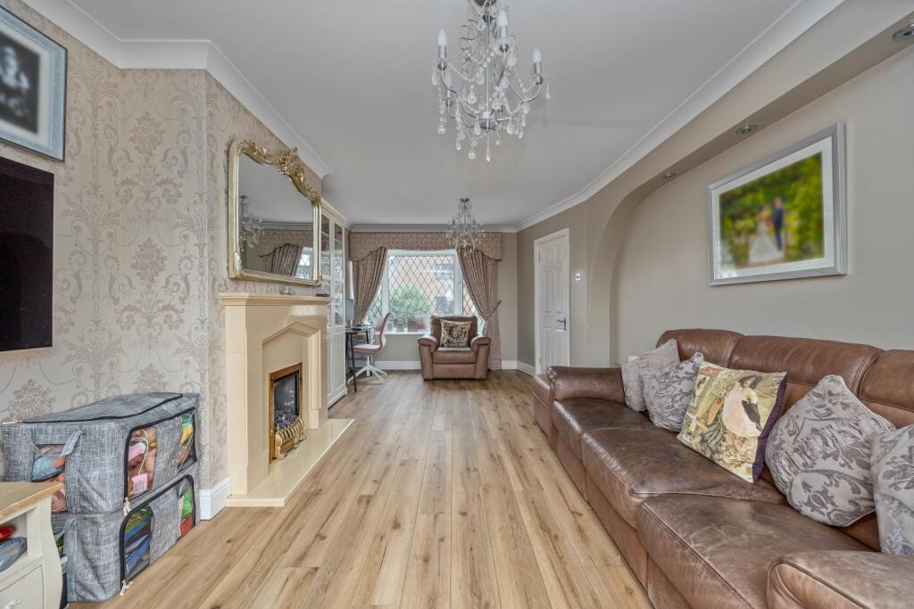 House in Walsall, Ryders Hayes, High Heath - View 4