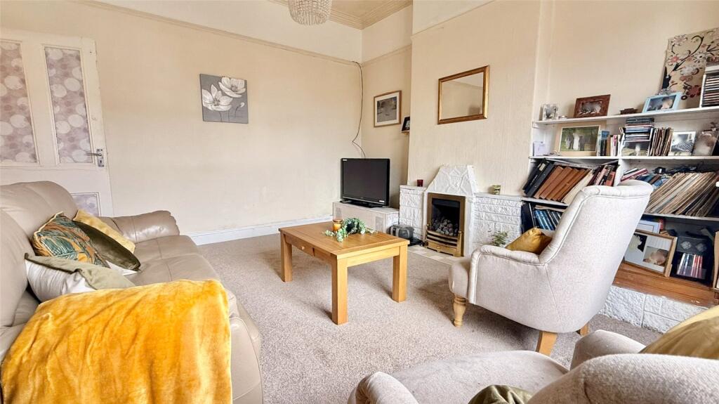 House in Sefton, Liverpool City Region - View 3