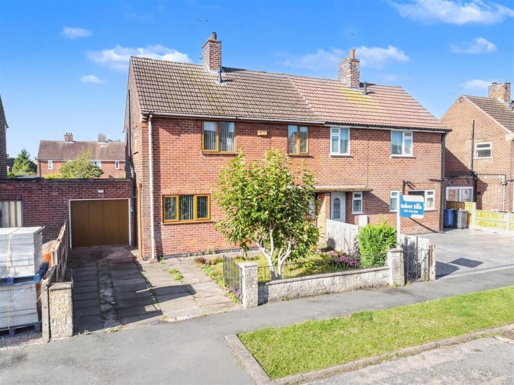3-bed semi-detached on Hills Road, Breaston, £239,995
