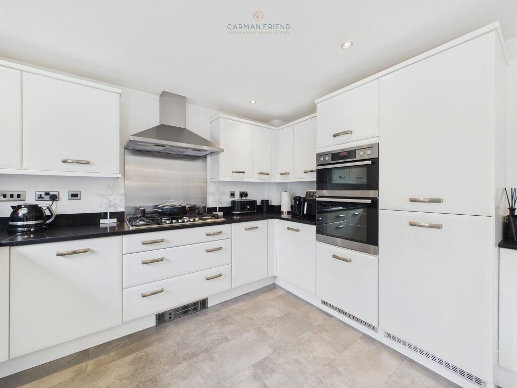 House in Higher Kinnerton - View 2