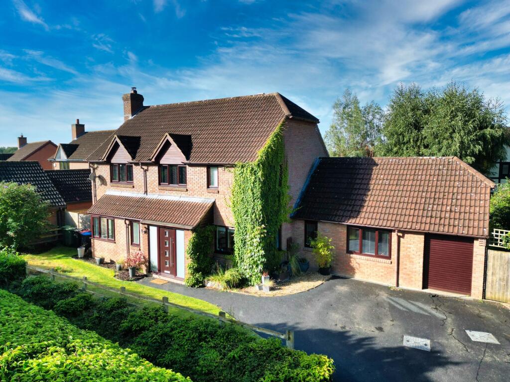 Main image of property: Beales Lane, Walton Park, MK7