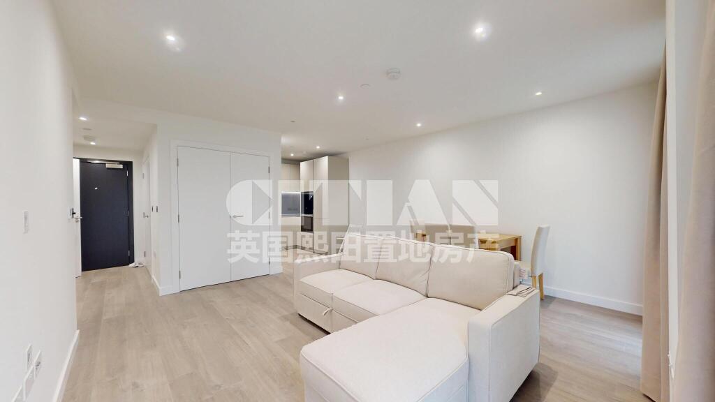 Main image of property: Woodberry Down, 48 Newnton Close, London, N4