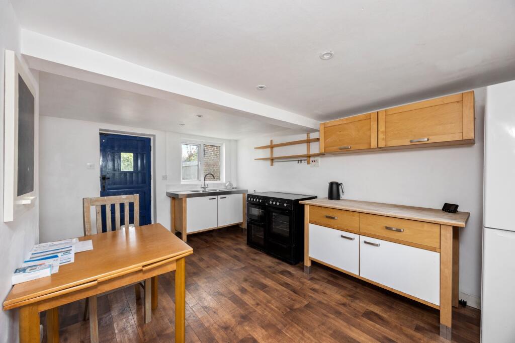 House in Hassocks, Westmeston - View 4