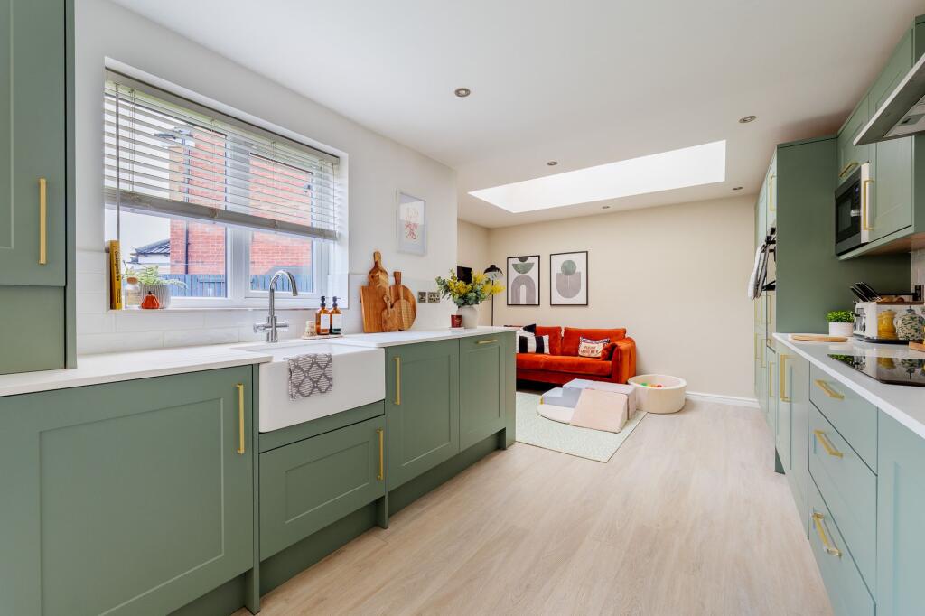 House in Newcastle upon Tyne - More