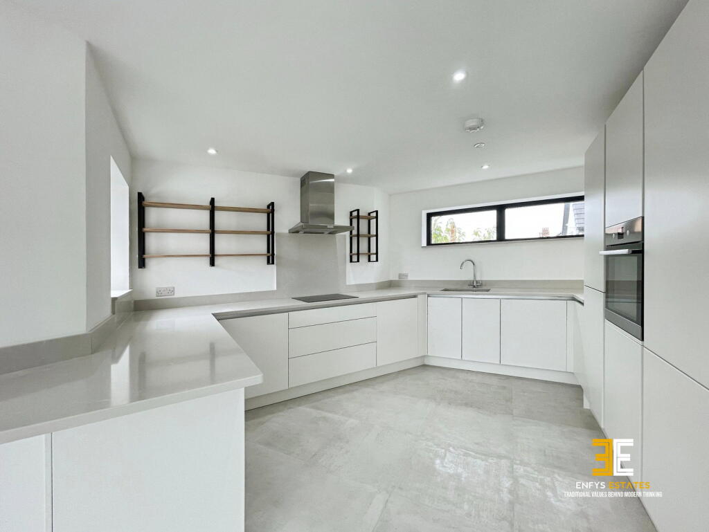 Apartment in Rhos-on-Sea - View 4
