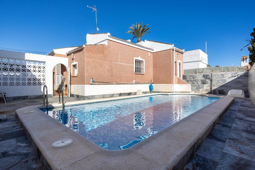Main image of property: Valencia, Alicante, Torrevieja