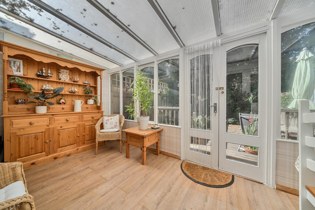 House in Swanley, Christchurch - More