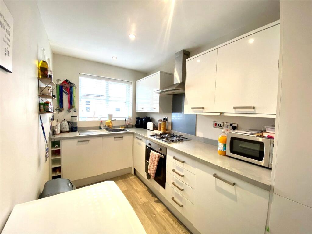 Apartment in Stockport, Greater Manchester - View 5