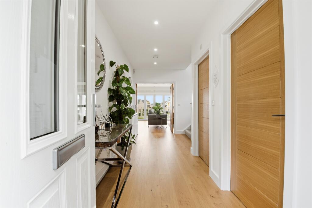 House in Huntingdonshire, Sibson-cum-Stibbington - View 5