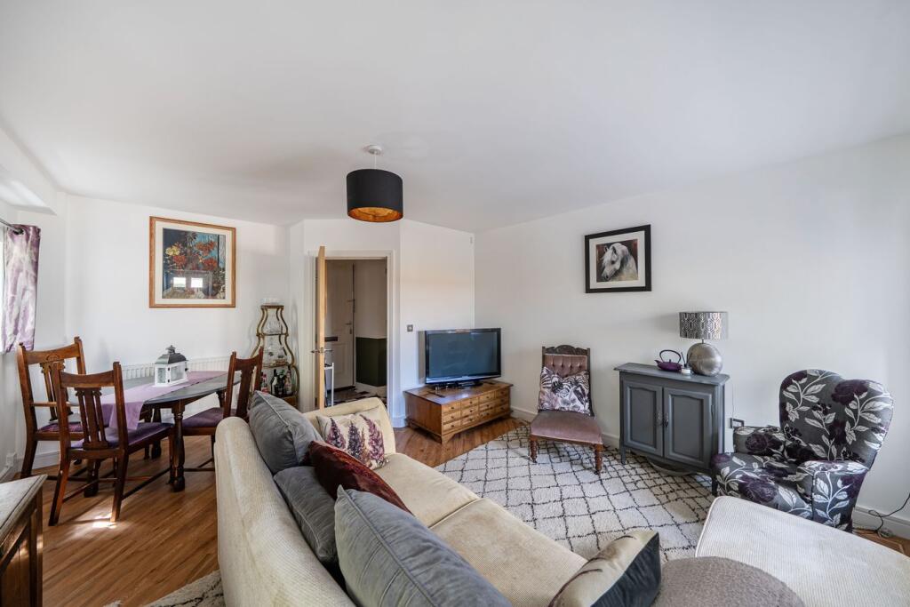 West End Court, Shepton Mallet, BA4 photo 5