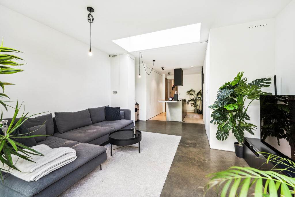 Apartment in London - View 2