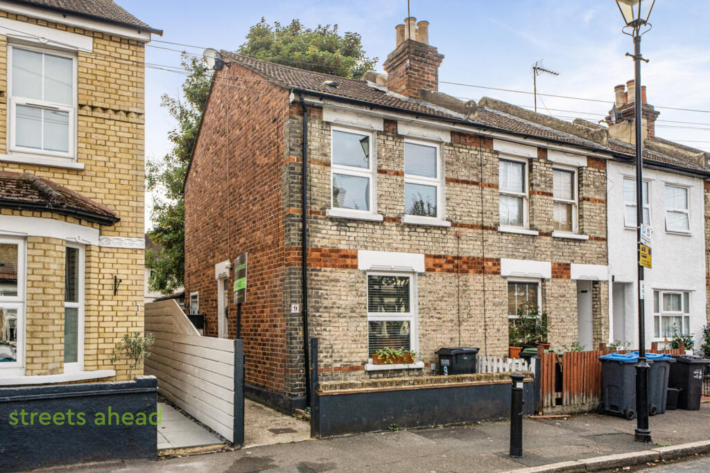 Main image of property: Fawcett Road, Croydon, CR0