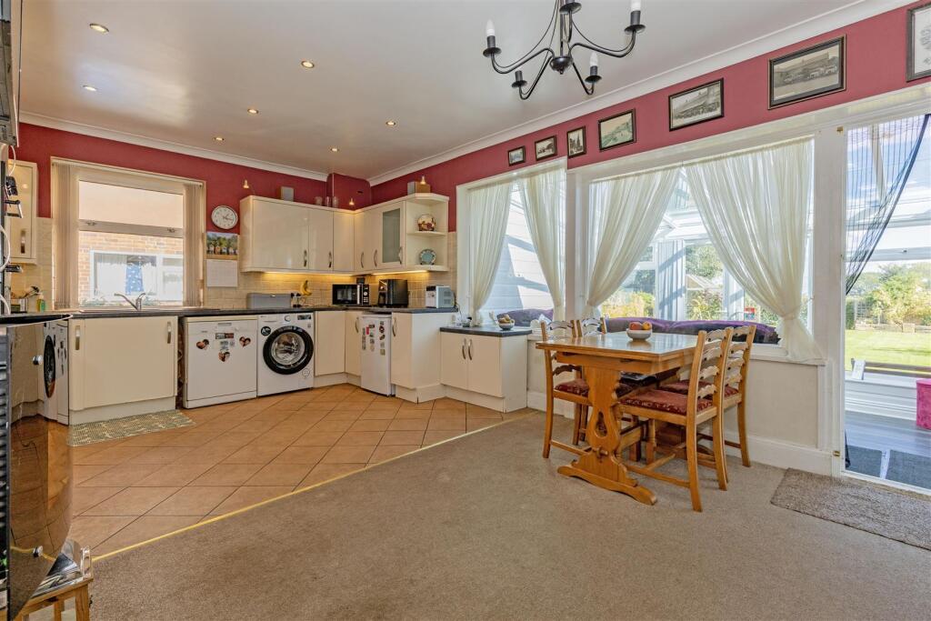 House in Sheffield - View 4