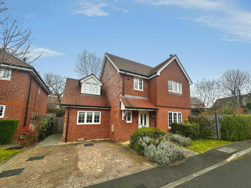 Main image of property: Ladbroke Close, Woodley, Reading