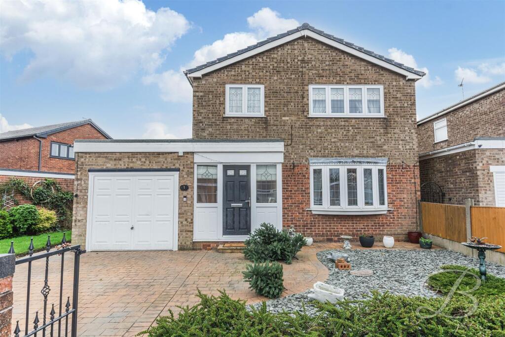 Blakeney Drive, Mansfield, Nottinghamshire