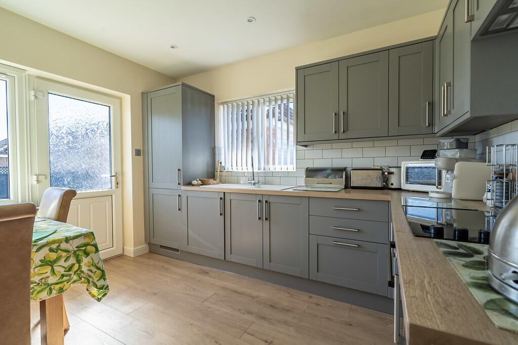 Broadmanor, Pocklington photo 2