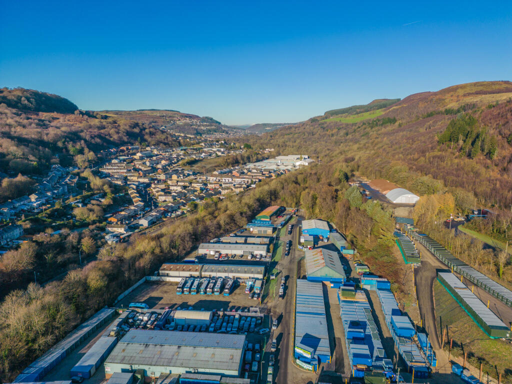 Pontcynon IE WEB-16.jpg