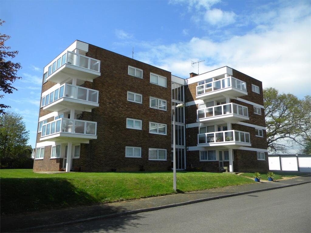 Main image of property: 112 Barnhorn Road, Bexhill on Sea, TN39