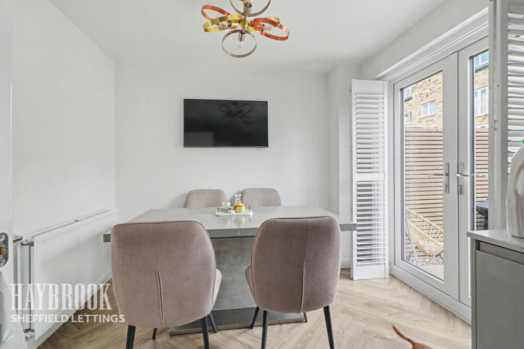 Main image of property: Skylark Close, Barnsley