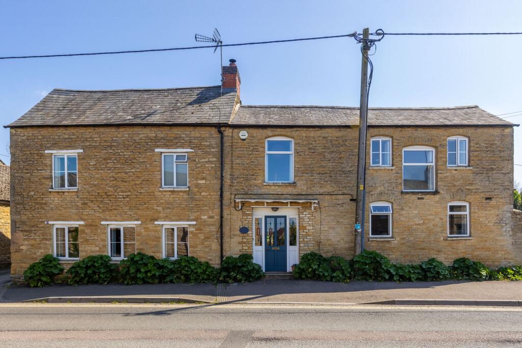 Main image of property: Albion Street, Chipping Norton, OX7