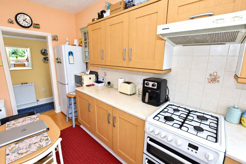 House in Wirral, Liverpool City Region - View 5