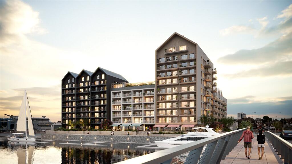 E104, The Waterfront, West Quay Marina, Poole, Dorset, BH15