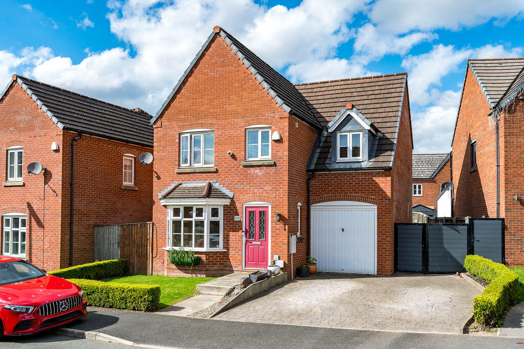 Main image of property: Chatsworth Gardens, Wigan