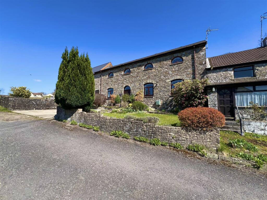 Cwmynysminton Road, Aberdare photo 2