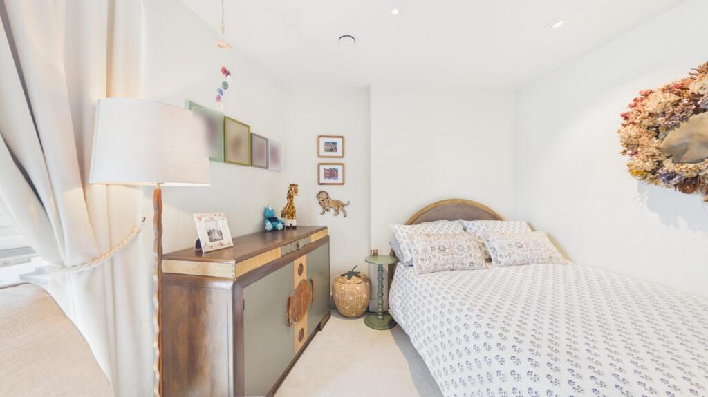 Main image of property: Titan Court, Flower Lane, Mill Hill, NW7