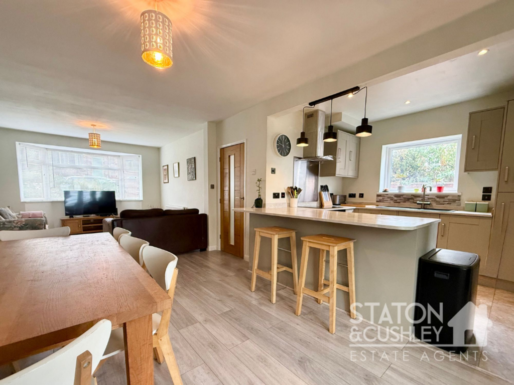House in Ashfield, Kirkby-in-Ashfield, Nuncargate - View 4