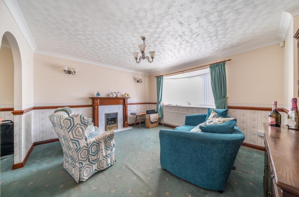 Villa Close, Branston, Lincoln, Lincolnshire, LN4 photo 2