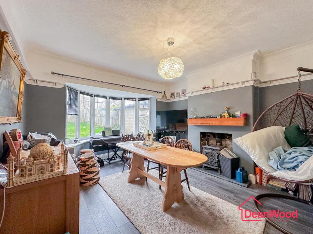 15 Governors Road, Onchan photo 4