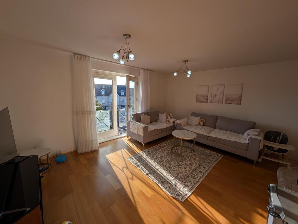 Apartment in Trowbridge - View 3