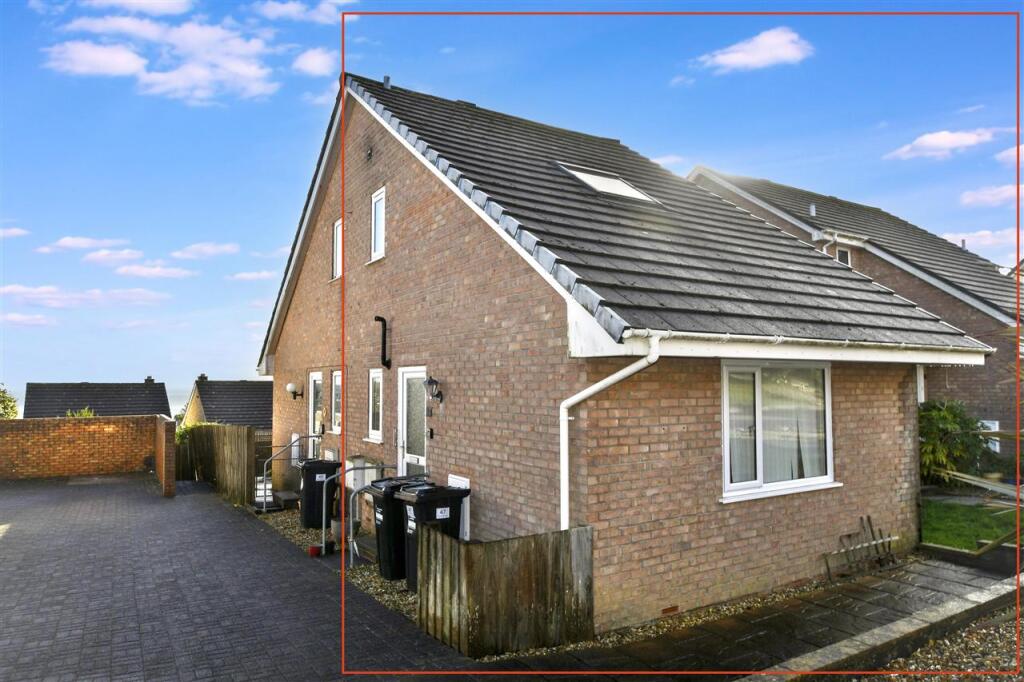 Main image of property: FALMOUTH