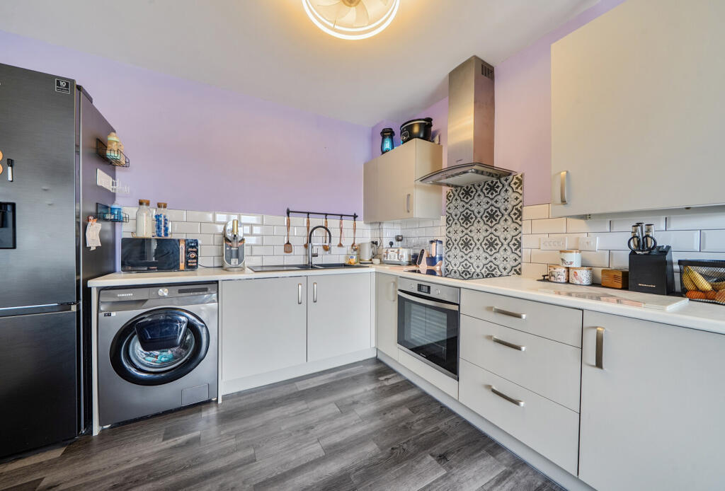 Apartment in Bristol - View 5