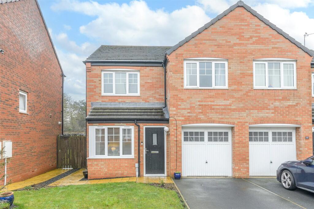 3-bed semi-detached on Preston Square, Collingwood Manor, Morpeth, NE61, £265,000
