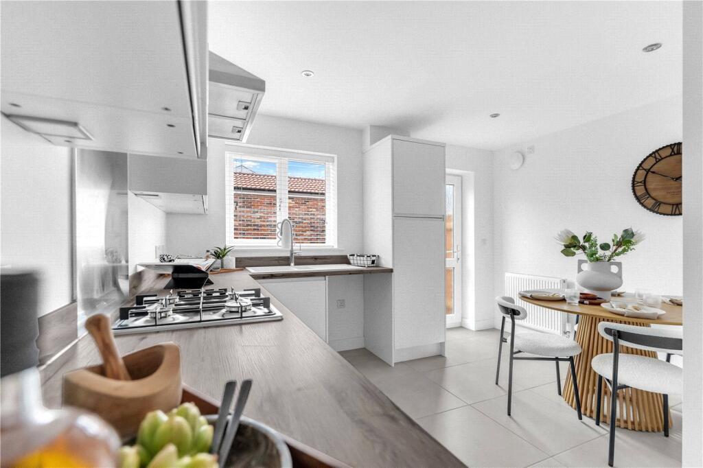 House in Messingham, North Lincolnshire - More