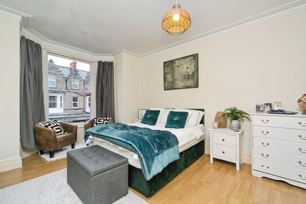 Abergele Road, COLWYN BAY, Clwyd, LL29 photo 3