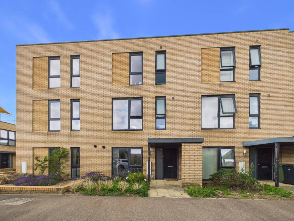 Main image of property: Whittle Avenue, Trumpington, Cambridge, Cambridgeshire, CB2