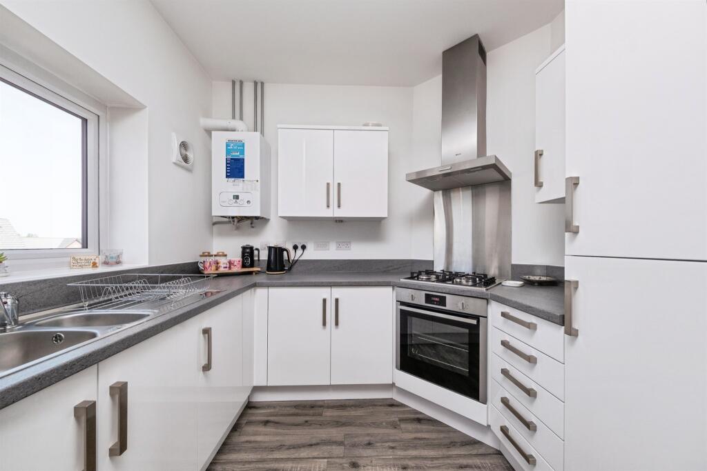 Apartment in Milton Keynes - View 2