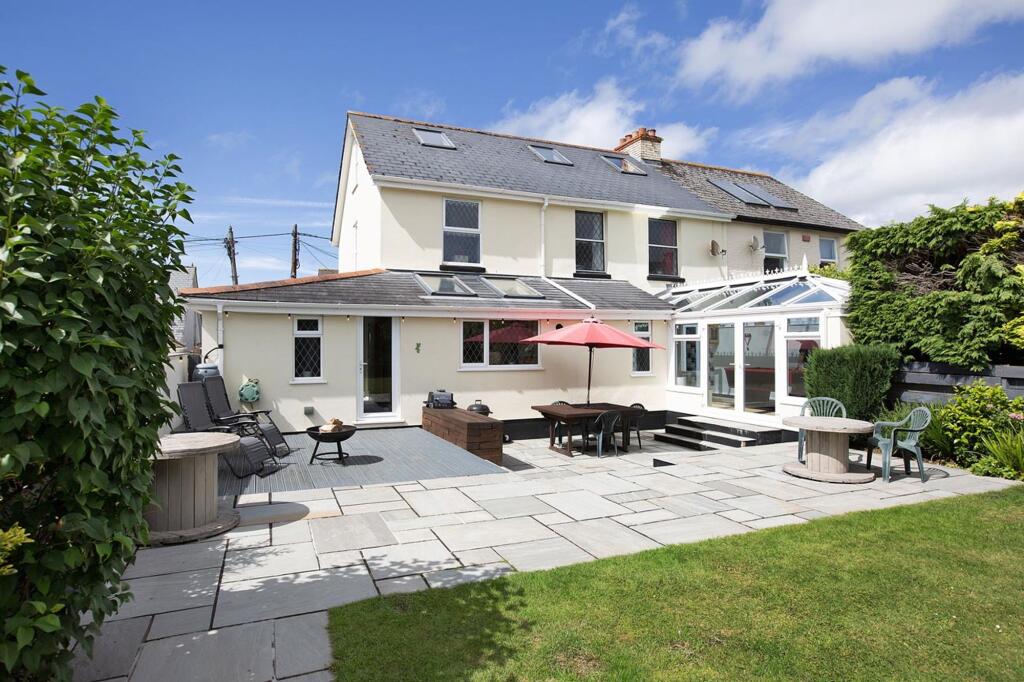 Main image of property: Firleigh Road, Kingsteignton, TQ12