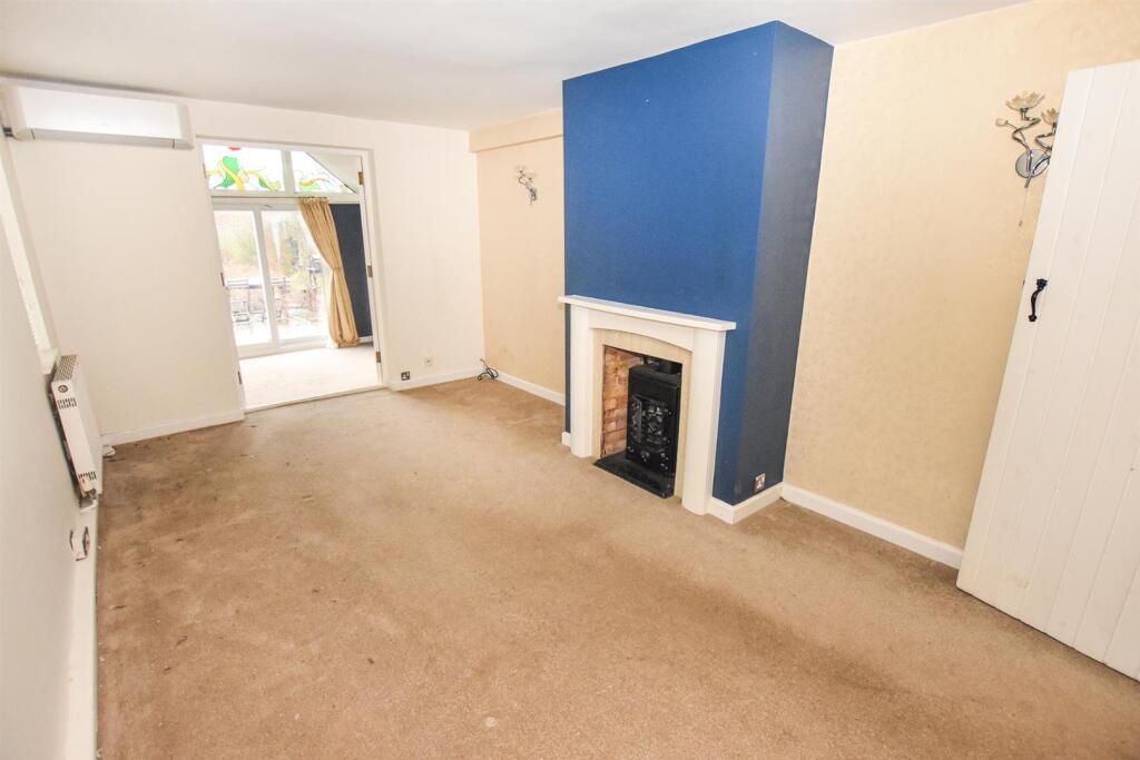 King Edwards Road, South Woodham Ferrers photo 2
