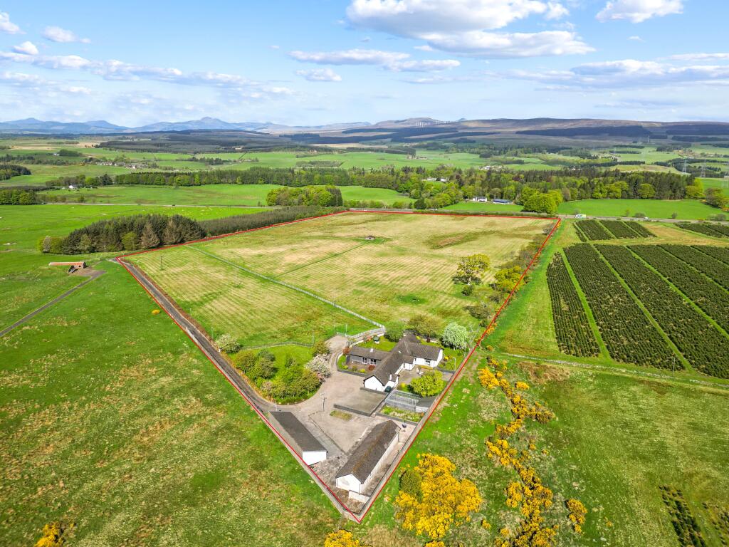House in Falkirk - View 2