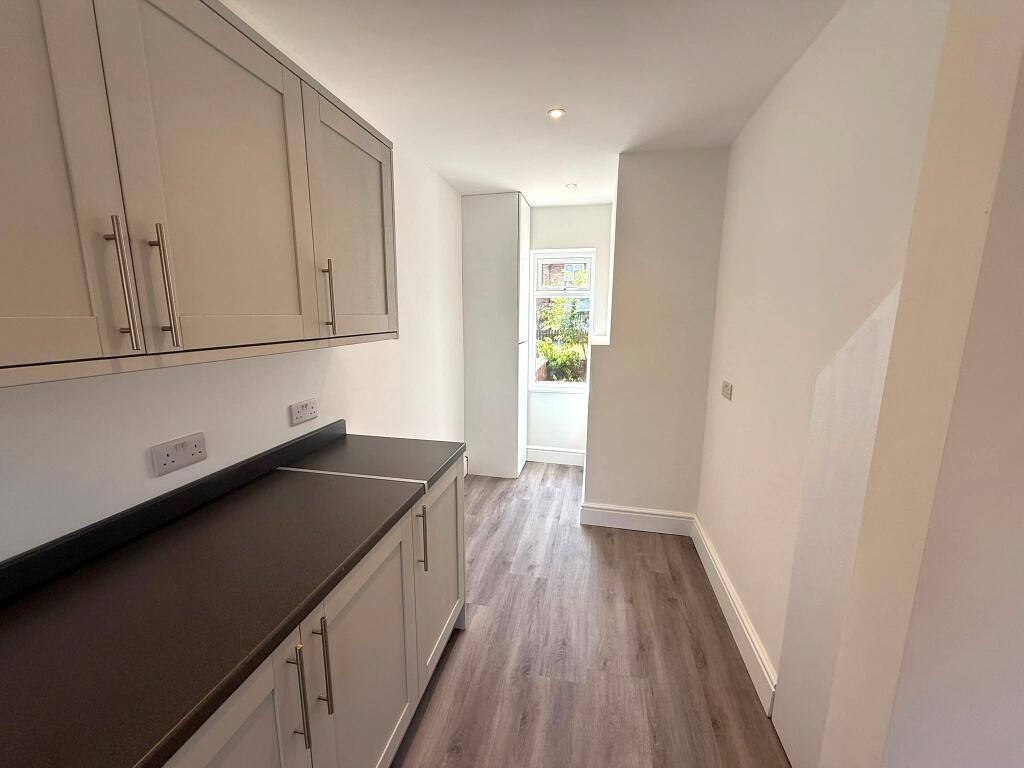 House in Ellesmere Port, Whitby - More