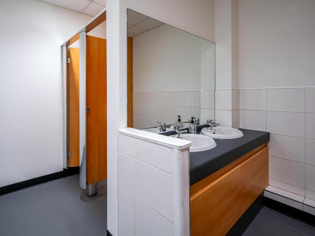 20250409savills22.jpg